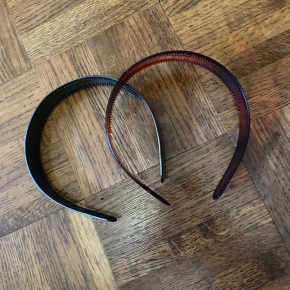 2 Headbands NEW - Picture 1 of 5